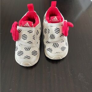 Minnie Mouse adidas kids sneaker
